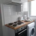 Ξενοδοχείο με διαμερίσματα Sarum 4*