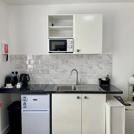 Sarum Lägenhetshotell 4*