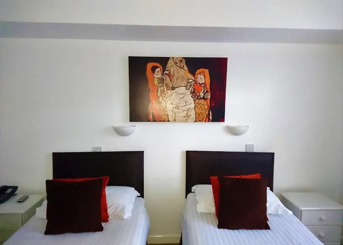 Sarum Ст. Хейлир Джерси