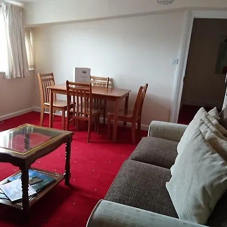 Apartahotel Sarum 2*