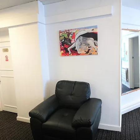 Sarum Lägenhetshotell 2*