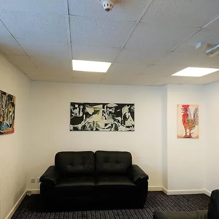Sarum Lägenhetshotell 2*