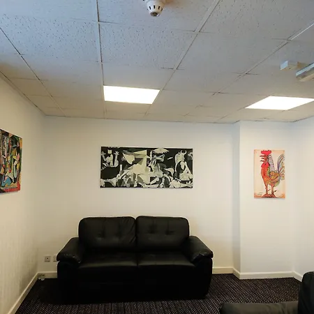 アパートホテル Sarum