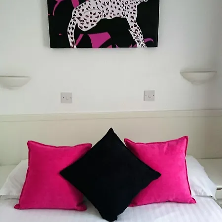 Sarum Saint Helier Jersey