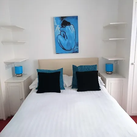 Sarum Saint Helier Jersey