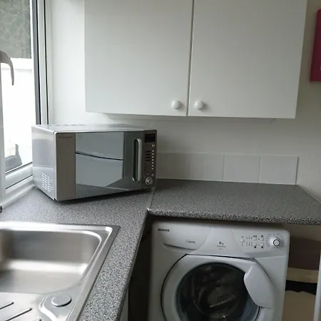 Sarum アパートホテル