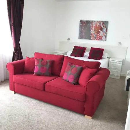 アパートホテル Sarum 4*