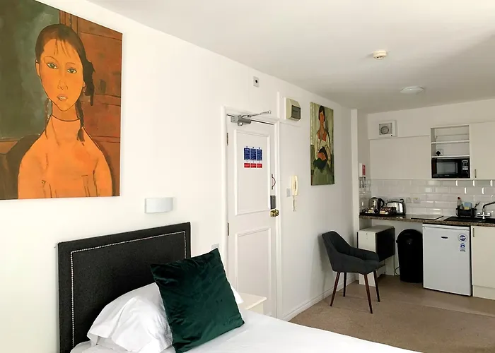 Sarum Ξενοδοχείο με διαμερίσματα 4*