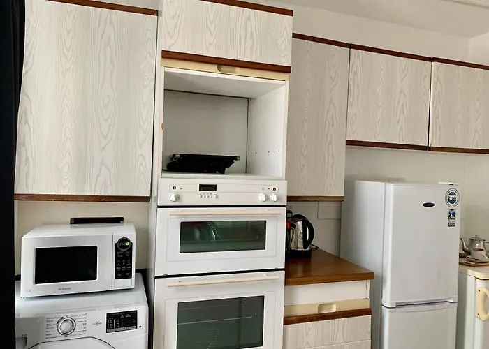 Ξενοδοχείο με διαμερίσματα Sarum