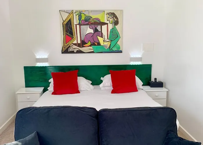 Sarum Ξενοδοχείο με διαμερίσματα 4*