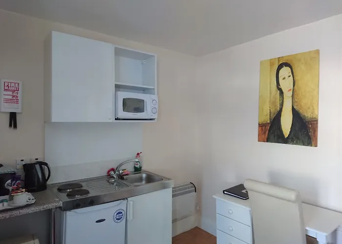 Sarum Ξενοδοχείο με διαμερίσματα 4*